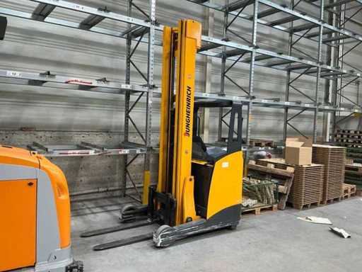 JUNGHEINRICH - ETV 114 - 2010 - Reach trucks