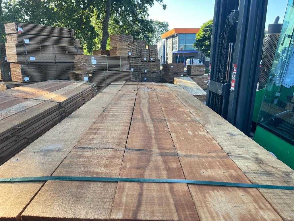 Lames de bois dur en teck de Guyane 20x200mm, longueur 400cm (60x)