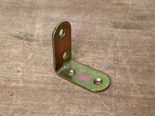 Kąt krzesła 30x30 mm (1224x)