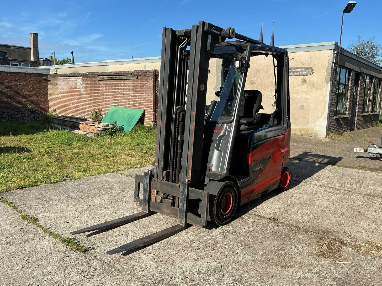 2013 Linden E25HL Forklift