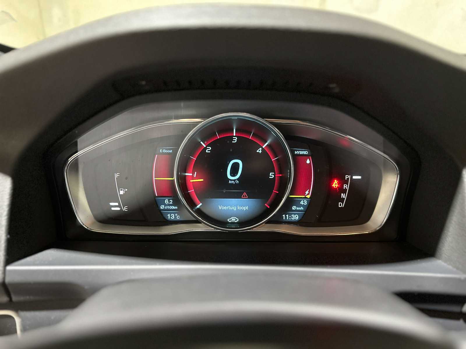 Volvo V60 2.4 D6 AWD Plug-In Hybrid Summum 285pk 2013 (Origineel-NL), 6-SFG-70