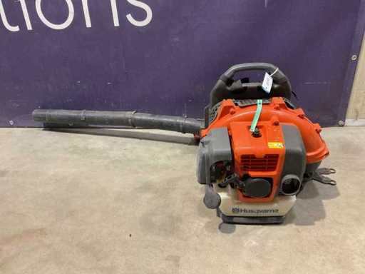 Souffleuse de feuilles à dos Husqvarna 350BT