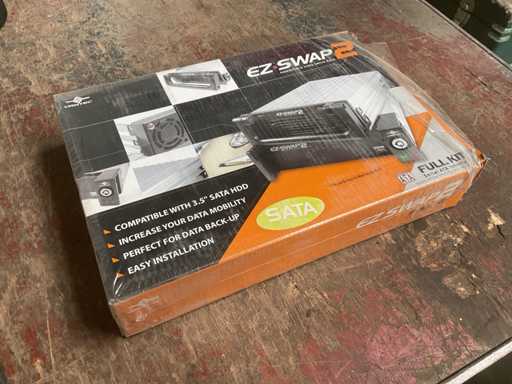 Rack de hard disk detașabil Vantec (2x)