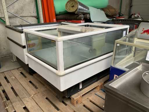 Otwarta zamrażarka Framec