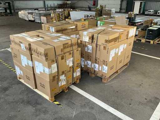 210-255 Cisco Catalyst 9124 AX Wi-Fi Zewnętrzny Punkt Dostępu (90x)