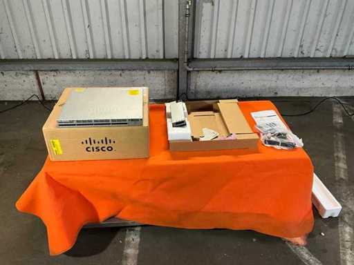 CISCO WS-C3850-24XS-S Network Switch