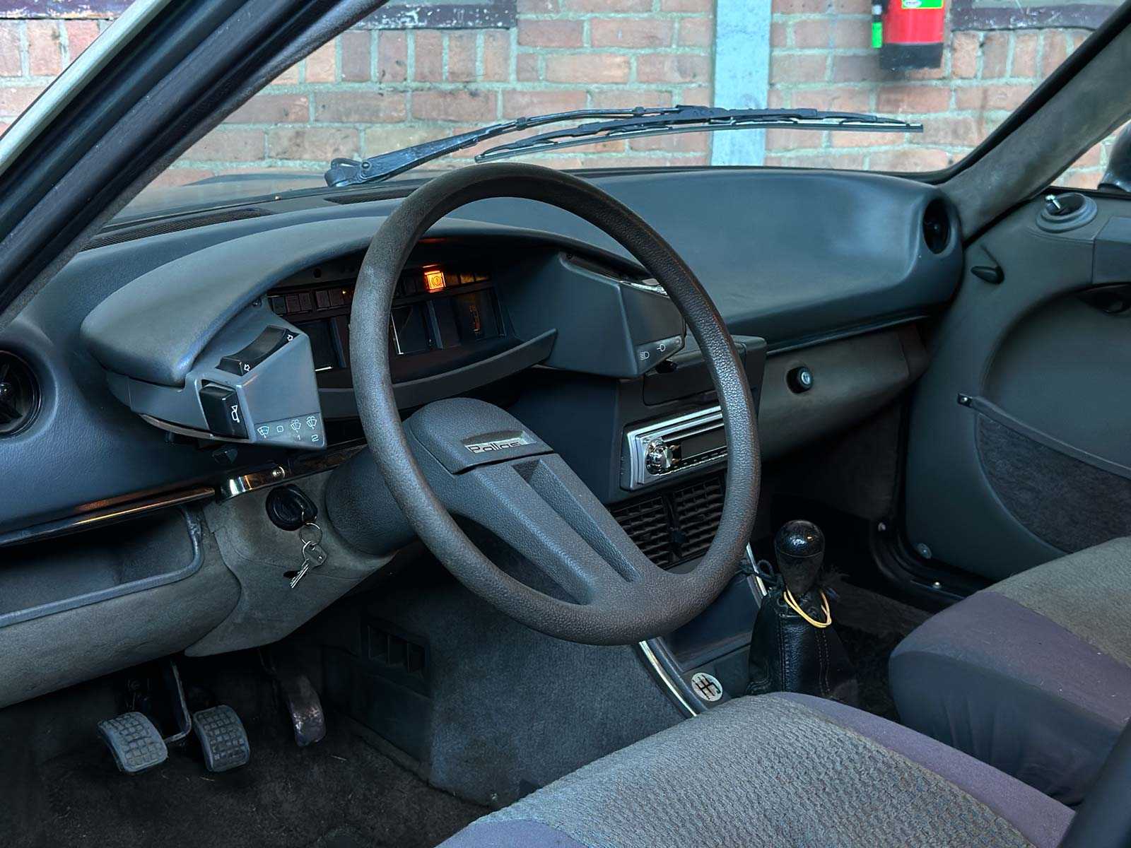 Citroen CX Pallas 2.0 105pk 1984 (Origineel-NL), KZ-02-JN