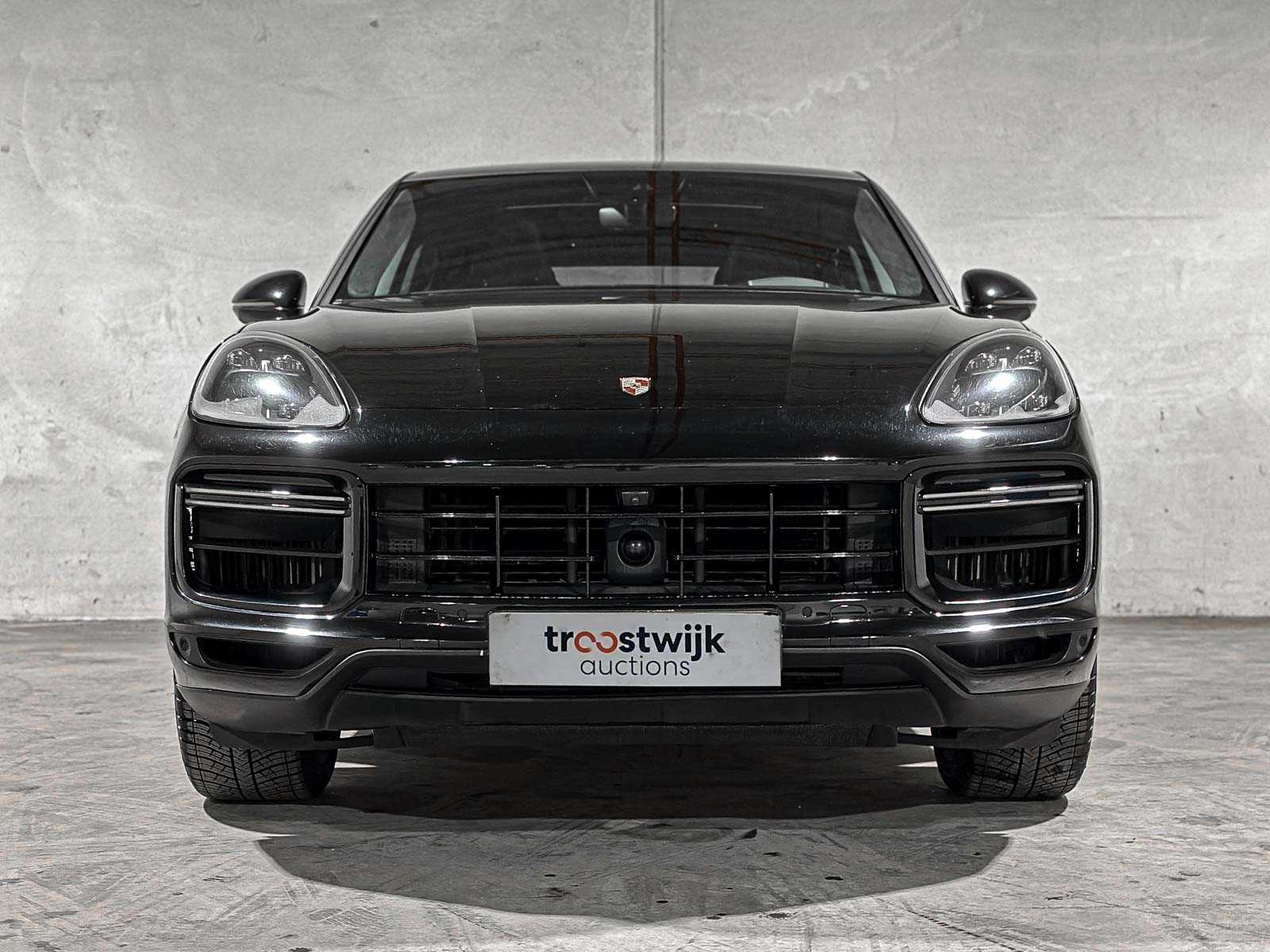 Porsche Cayenne Coupe Turbo 4.0 V8 549pk 2019, J-757-HF