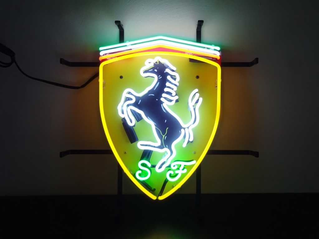 Ferrari - NEON Sign (glas) - 40 cm x 40 cm