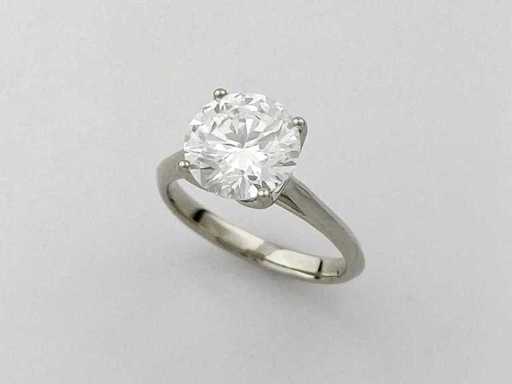 14 KT White Gold Ring With 3.06 Cts Lab Grown Diamond