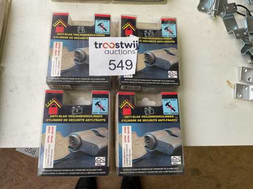4 x Cylinder Locks