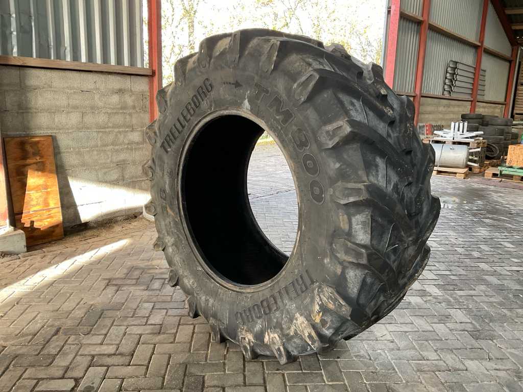 Trelleborg TM800 Tire