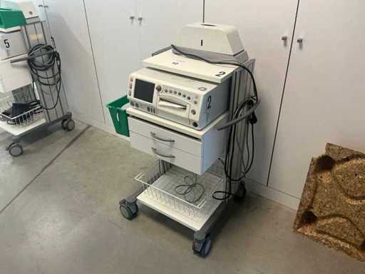2007 General Electric 250 Series Futale Monitor