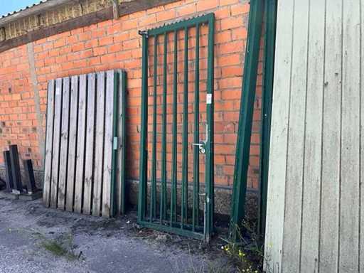 Double swing gate