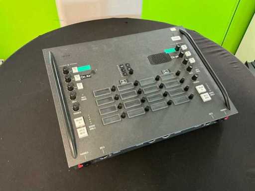 Interfejs sterowania komentatorem Riedel CCP 1116