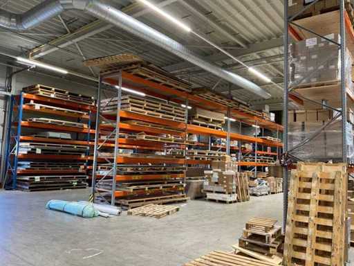 Étagère à palettes