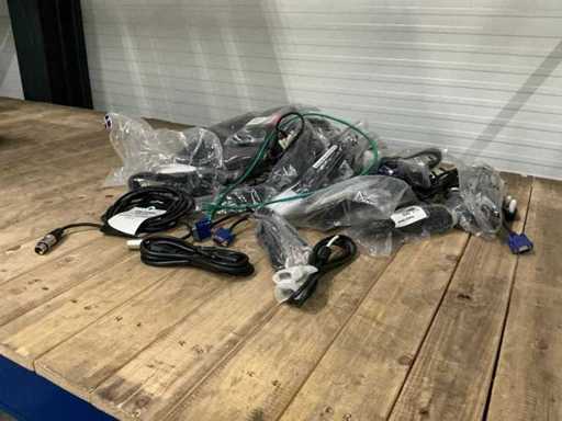 Charge verschiedener Kabel