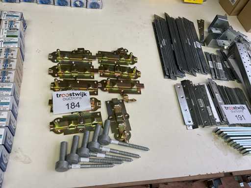 1 x partij bevestigingsmaterialen