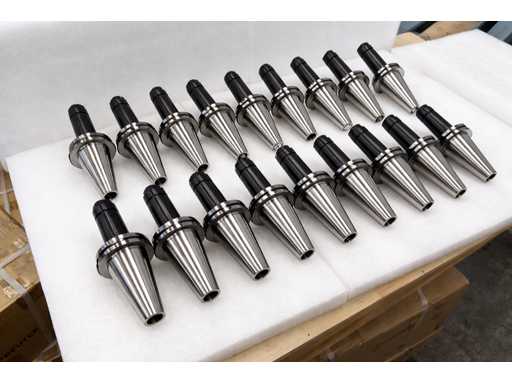 FREUTEK ATT0022 4x porte-outils Collet Chuck SK40-ER16-100