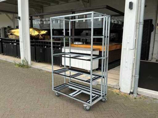 Kistenwagen stapeln