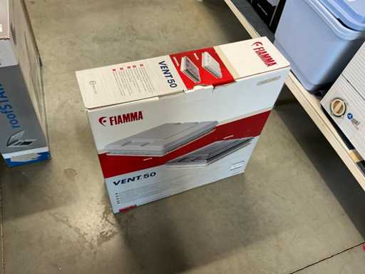 Trappe de toit Fiamma Vent 50