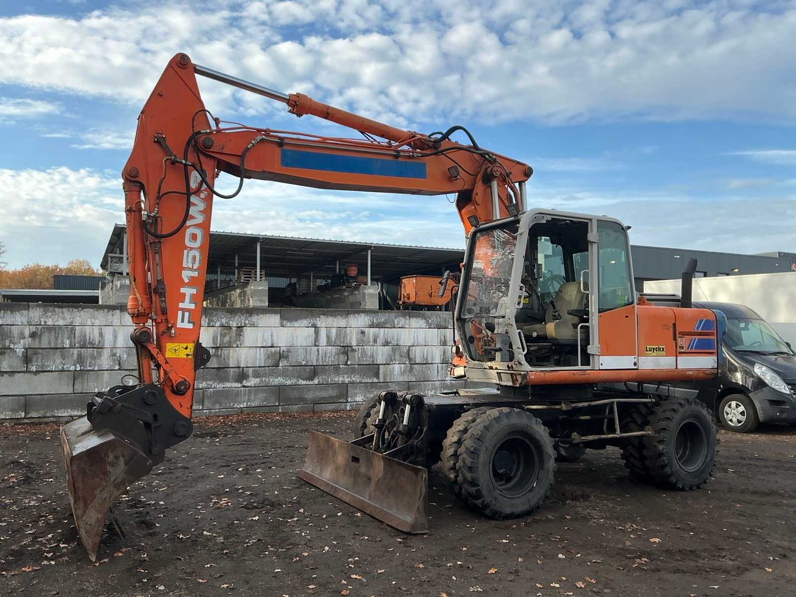 1996 Fiat Hitachi FH150W.3 Mobile crane