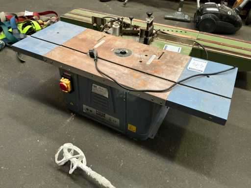 HBM 40 Table Milling Machine