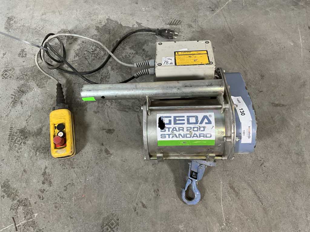 2019 Geda Star 200 Standard Winch 250kg with punch 2,5m