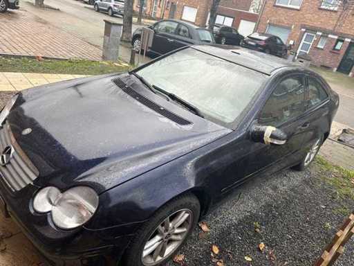2003 Mercedes-Benz C220 CDI Automatic