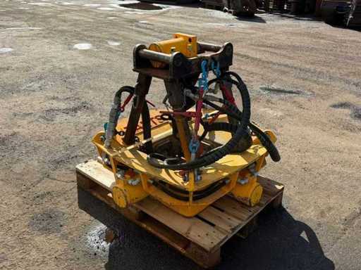 2016 Taets 16 Pile breaker