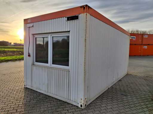 Jednostka biurowa Kleusberg