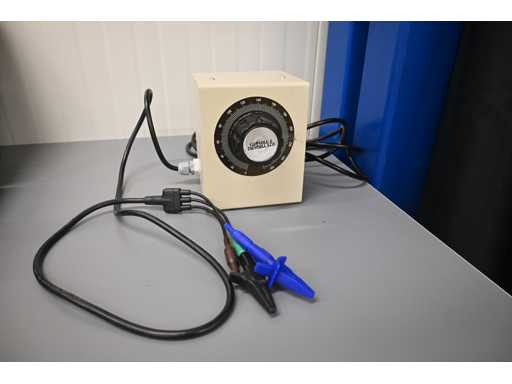 Carroll & Meynell LTD CMV 3E-1 Volt test device