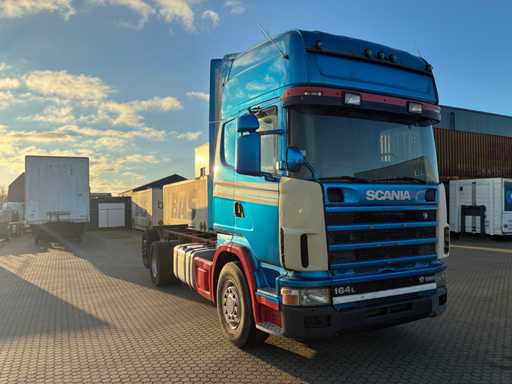 Scania - 2003 - 164L 580 - Vrachtwagen