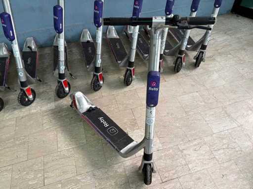 HONGJI - BH06 - REBY V2 - Gebruikte elektrische scooters (5x)