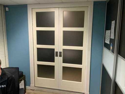 Sliding doors approx. 2300x1520 mm