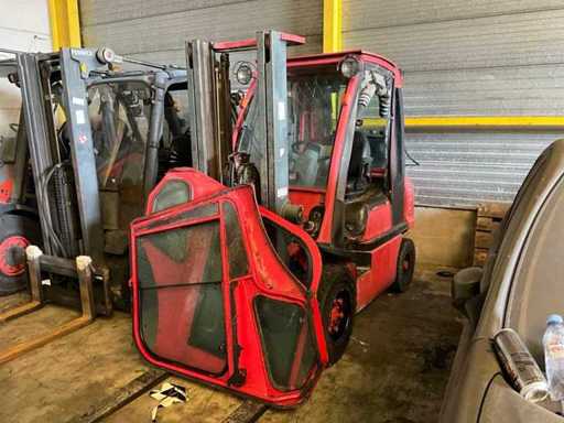 Carrello elevatore Nissan UD02A25PO 2006