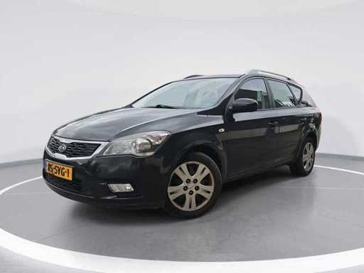 Kia cee'd Sporty Wagon 1.6 CVVT X-ecutive 2012 | 85-SVG-1