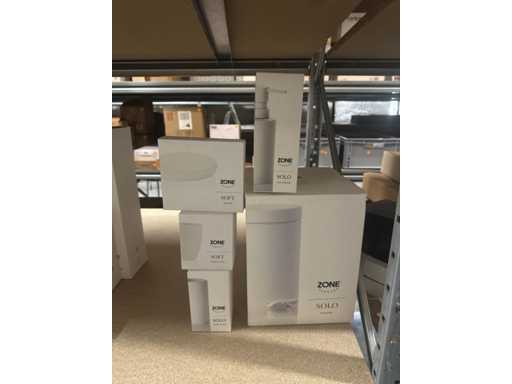 Zone Solo and soft Toilet Accessories