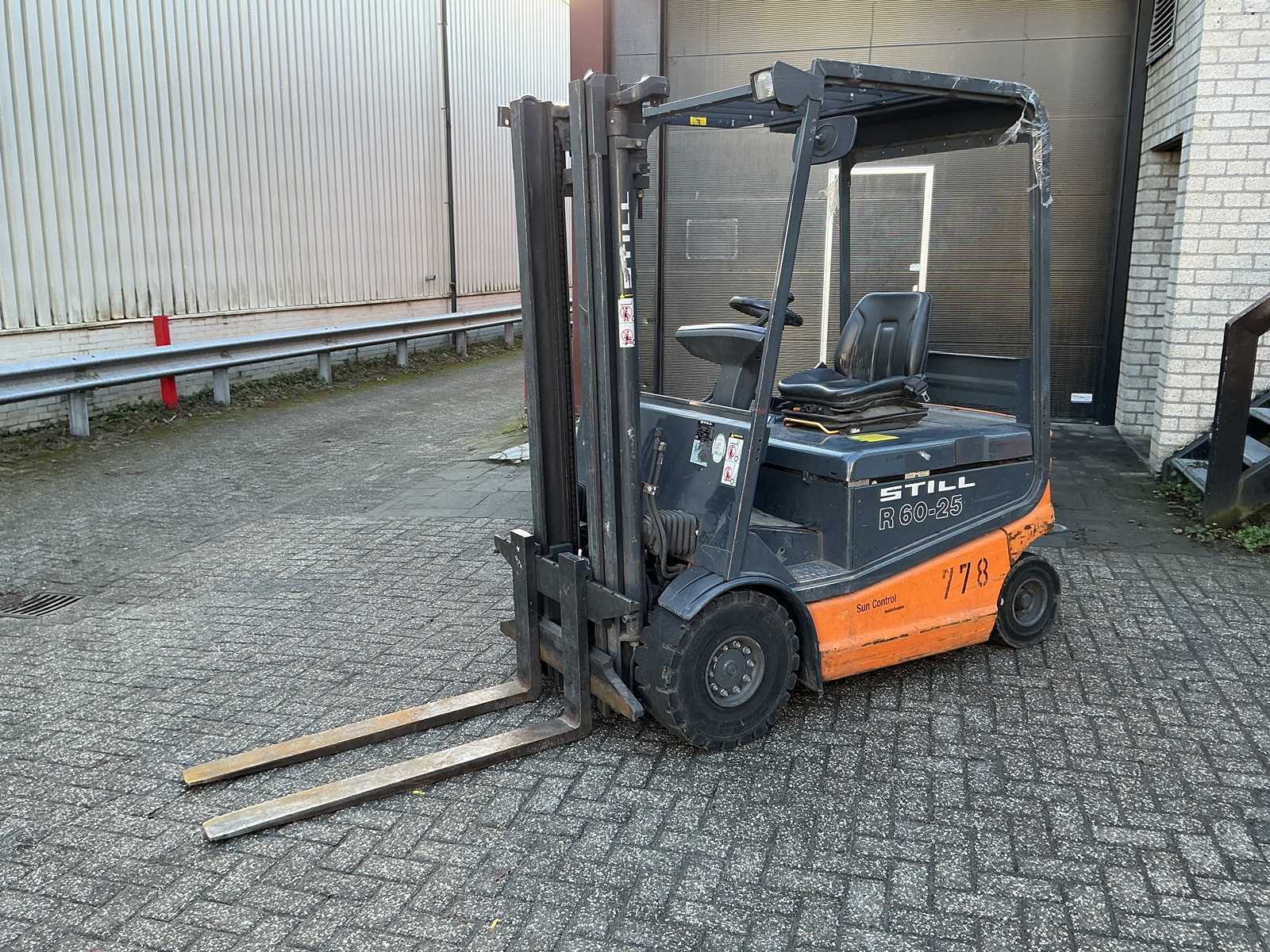 STILL – R60-25 – Forklift Trucks – 2001