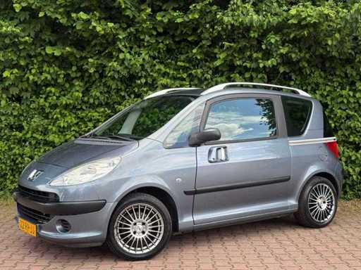 2005 Peugeot 1007 1,4 Stadt-Personenverkehr
