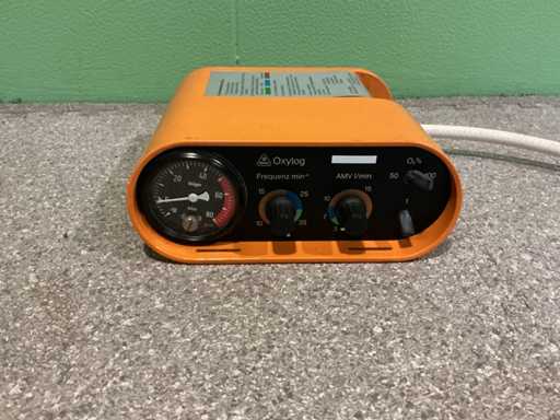 Ventilator de emergen?? Dräger Oxylog cu furtun