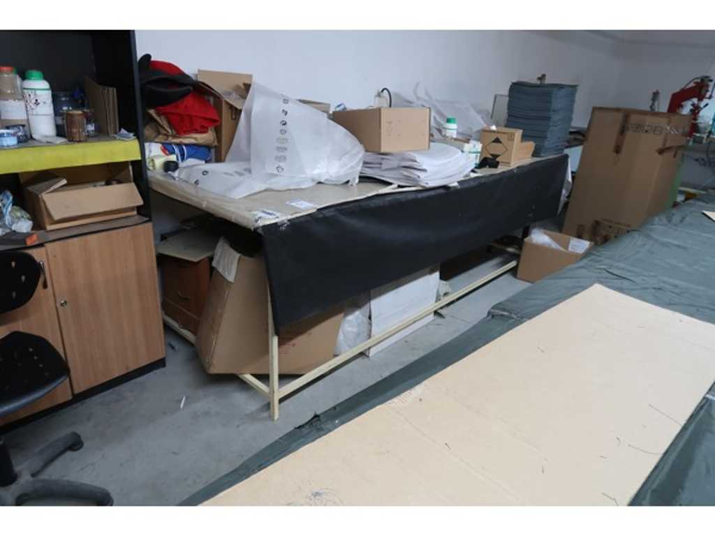 Arbeitstisch