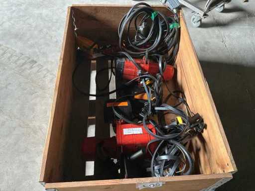 Electrolift – Elektrischer Kettenaufzug (2x)