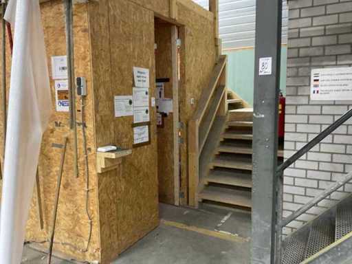 Warehouse contents
