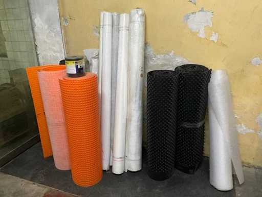 Various undermats and vapour barrier film