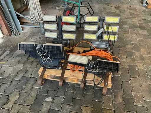 Store + More Samled Flex 6 LED Floodlight 720W 30G LED Spotlight