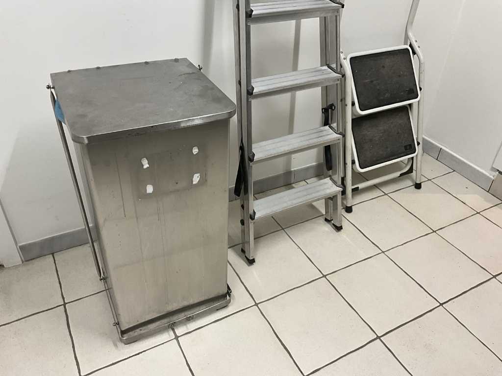 Stainless Steel Waste Bin + 2x stairs