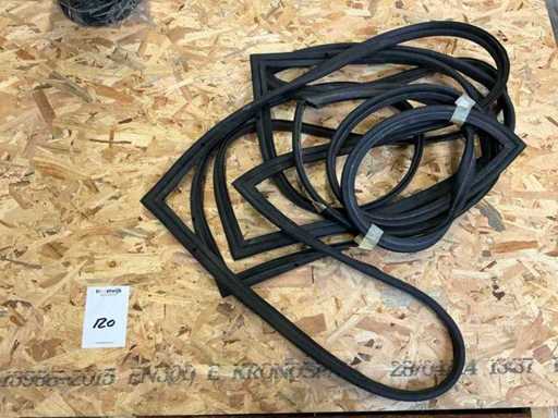 Hummer Window Rubber (4x)