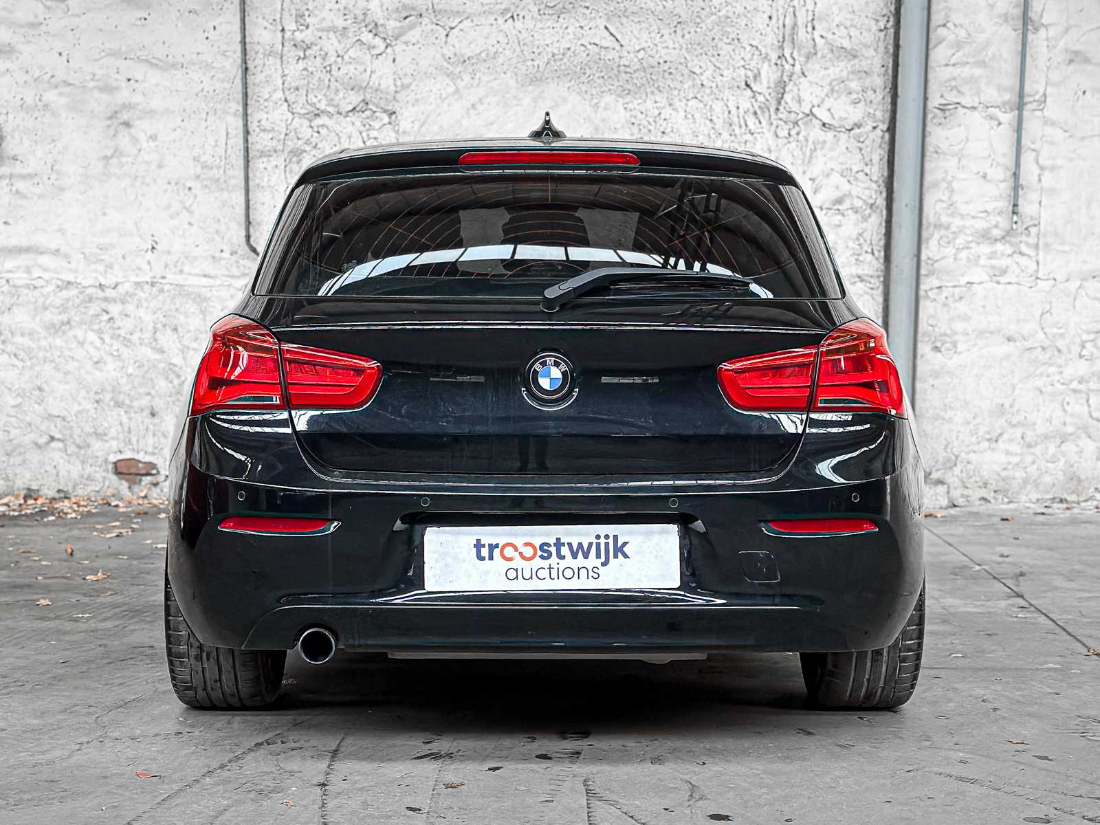 BMW 118i Corporate Lease High Executive 1-serie 136PK 2018