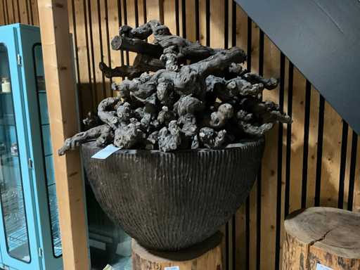 Prezentarea cioturi din lemn din plastic pentru jardiniere